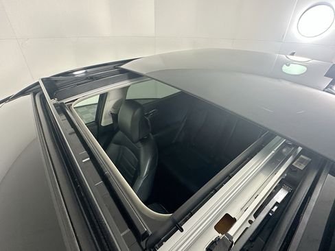 Used 2024 Kia Sportage SX image 26