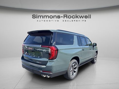 New 2026 GMC Yukon XL AT4 Ultimate AWD/4WD image 5