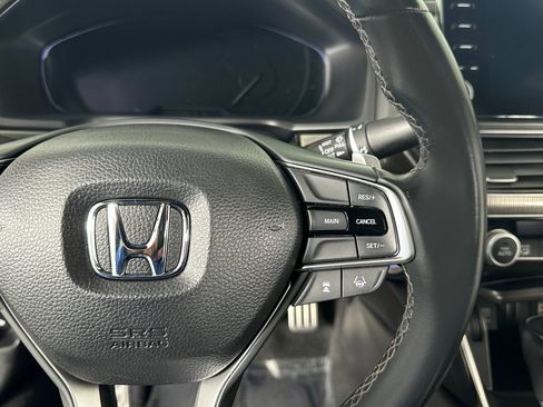 Used 2018 Honda Accord Sport image 37