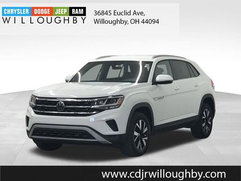 Used 2021 Volkswagen Atlas Cross Sport SE image 1