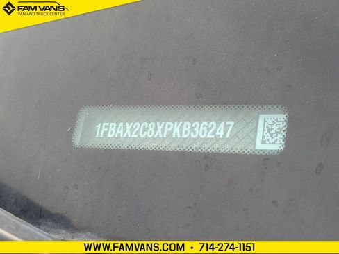 Used 2023 Ford Transit 350 XLT RWD image 24