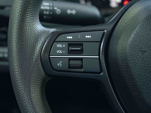 Used 2025 Honda Accord LX image 20