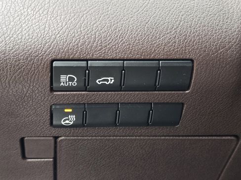 Used 2018 Lexus RX 350L FWD image 25