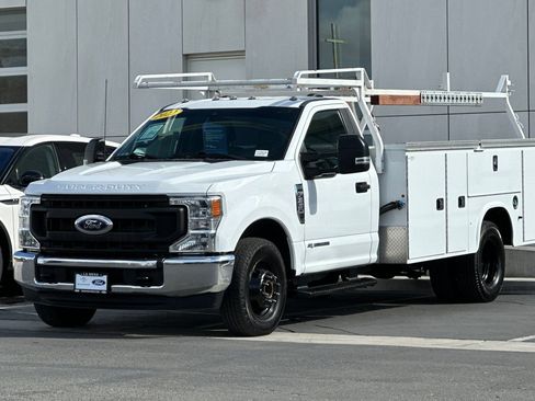 Certified 2022 Ford F350 XL w/ Power Equipment Group RWD image 7