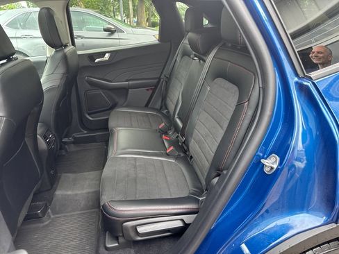 Used 2022 Ford Escape SEL w/ SEL Stealth AWD Package image 8