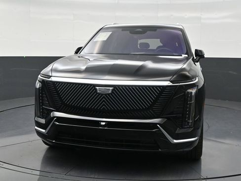 Used 2026 Cadillac Vistiq Premium Luxury AWD/4WD image 8