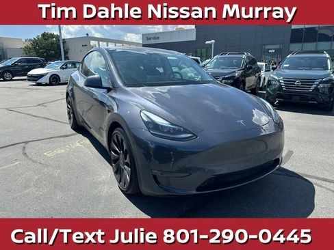 Used 2023 Tesla Model Y Performance AWD/4WD image 3
