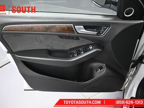 Used 2017 Audi Q5 3.0T Premium Plus w/ Technology Package AWD/4WD image 26