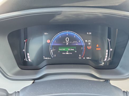 Used 2026 Toyota Corolla LE FWD image 28