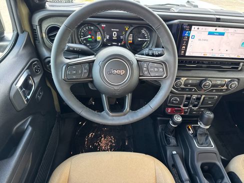 Used 2025 Jeep Wrangler Unlimited Sport S 4xe AWD/4WD image 16