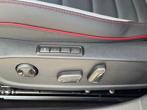 Certified 2024 Volkswagen GTI Autobahn image 28