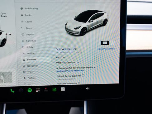 Used 2020 Tesla Model 3 Standard Range Plus RWD image 14