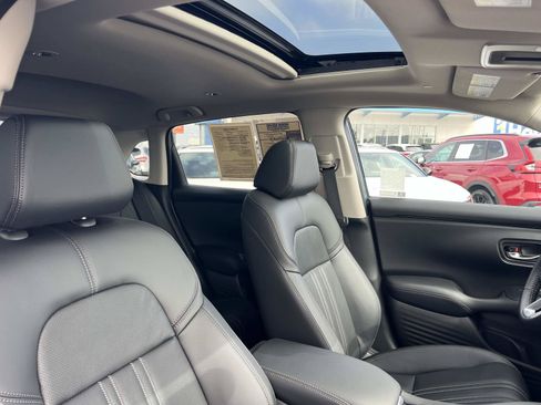 Used 2027 Honda HR-V EX-L image 30