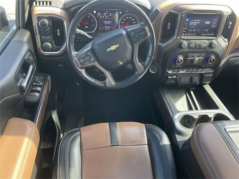 Used 2020 Chevrolet Silverado 2500 High Country w/ Z71 Off-Road Package image 13