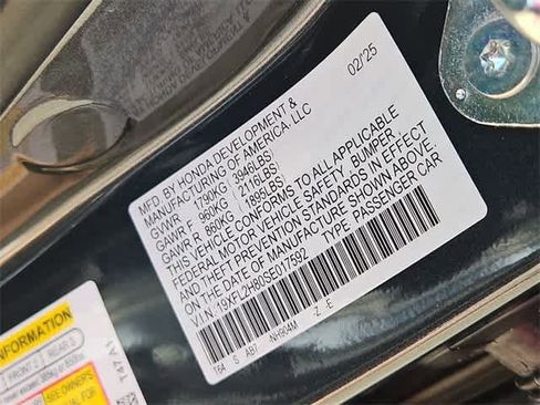 Used 2025 Honda Civic Sport image 33