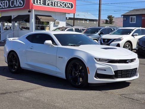Used 2022 Chevrolet Camaro SS RWD image 7