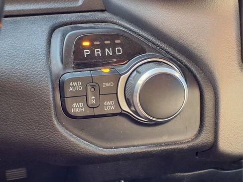 Used 2020 RAM 1500 Big Horn AWD/4WD image 6