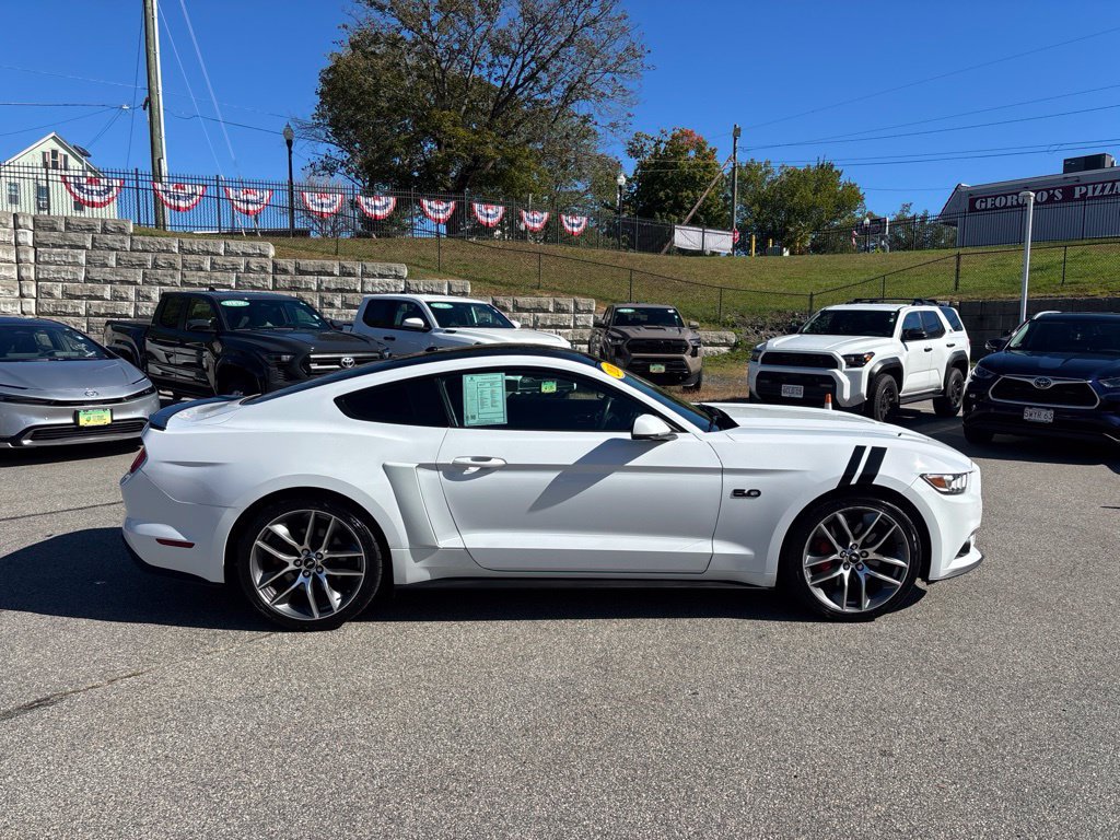 Used 2016 Ford Mustang GT Premium w/ Equipment Group 401A RWD image 7
