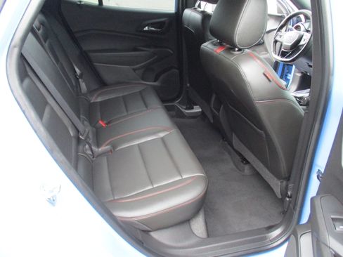 Certified 2024 Chevrolet Trax RS FWD image 14