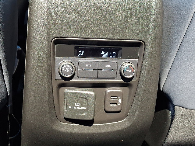 Used 2024 Buick Enclave Essence w/ Experience Buick Package AWD/4WD image 12