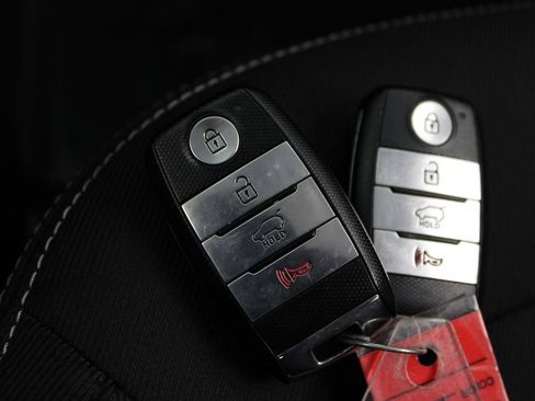 Used 2017 Kia Soul + w/ Audio Package image 26