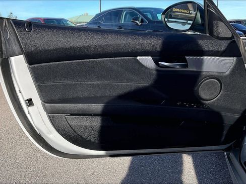 Used 2014 BMW Z4 sDrive35i image 16