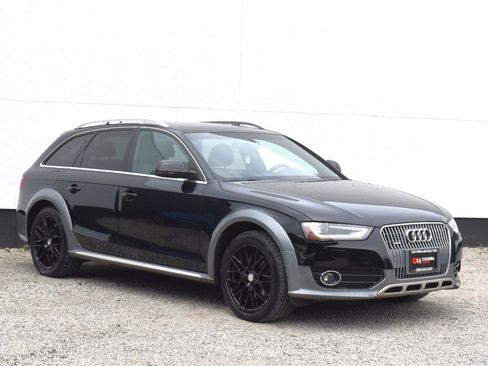 Used 2016 Audi A4 Premium Plus w/ Technology Package AWD/4WD image 1
