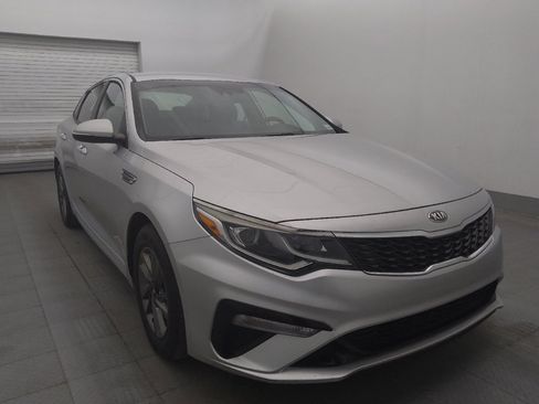 Used 2020 Kia Optima LX FWD image 13
