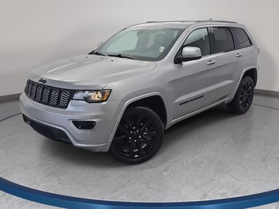 Used 2020 Jeep Grand Cherokee Altitude