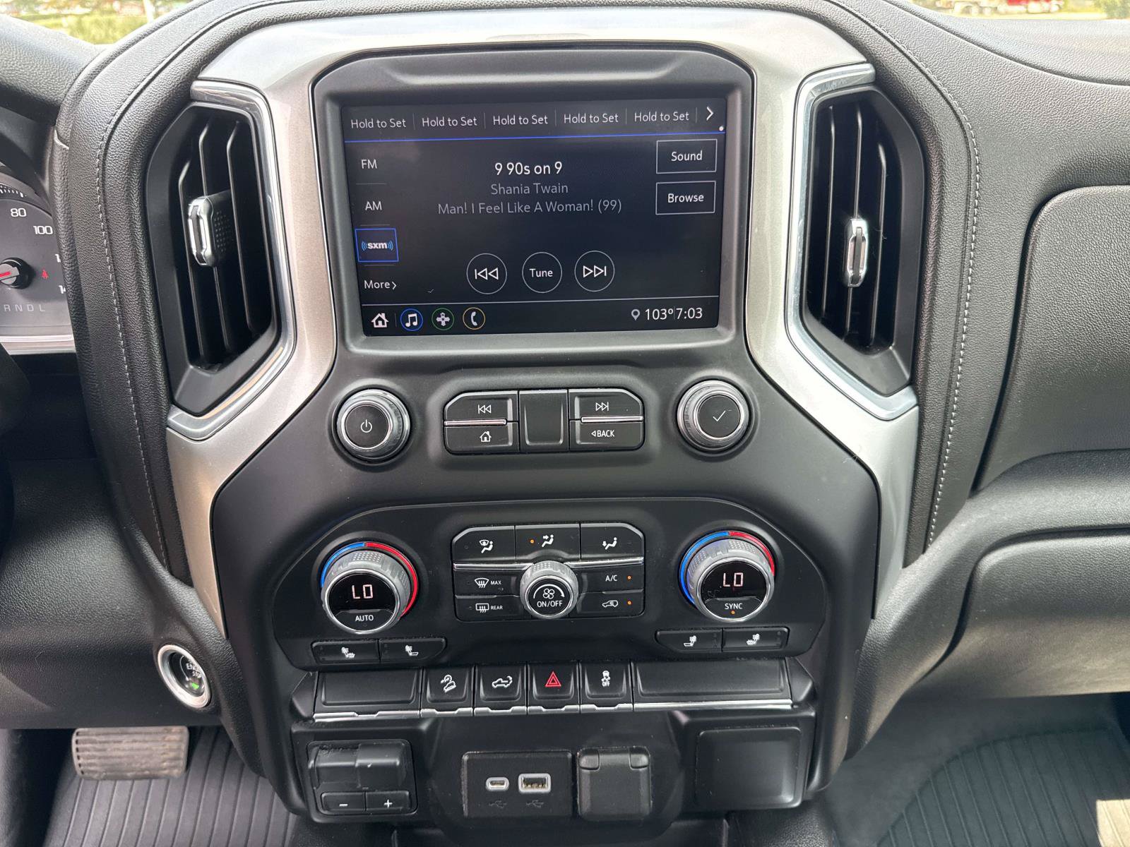 Used 2021 Chevrolet Silverado 1500 LT Trail Boss AWD/4WD image 28