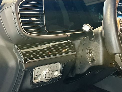 Used 2023 Mercedes-Benz Maybach GLS 600 Maybach GLS 600 image 10