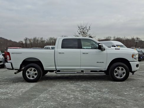 Used 2024 RAM 2500 Big Horn w/ Sport Appearance Package image 12