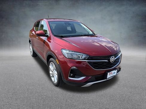 Used 2023 Buick Encore GX Preferred w/ Cold Weather Comfort Package FWD image 8