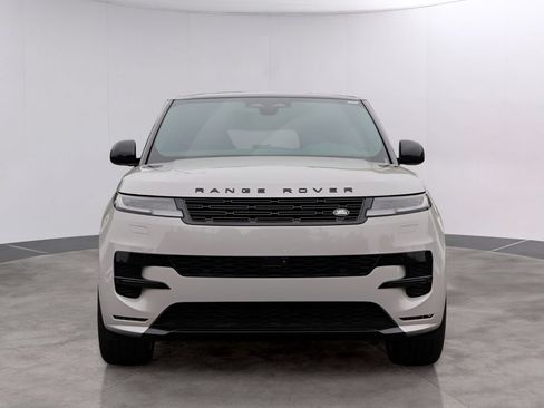 New 2026 Land Rover Range Rover Sport Dynamic SE AWD/4WD image 2