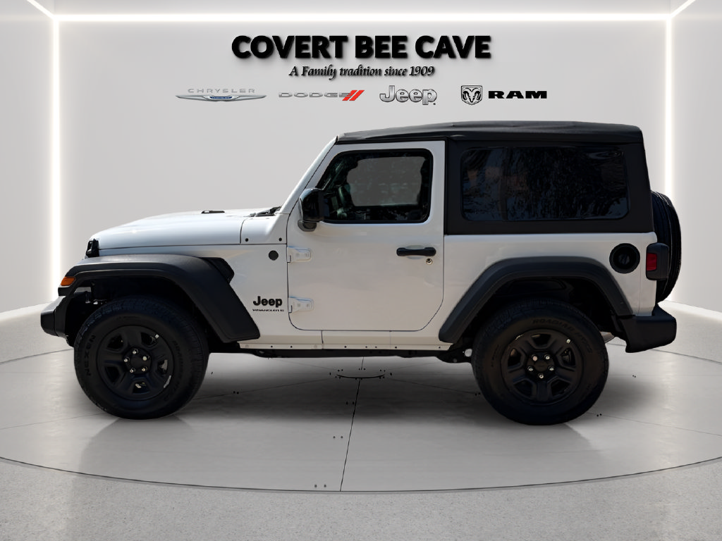 Used 2025 Jeep Wrangler Sport AWD/4WD image 6