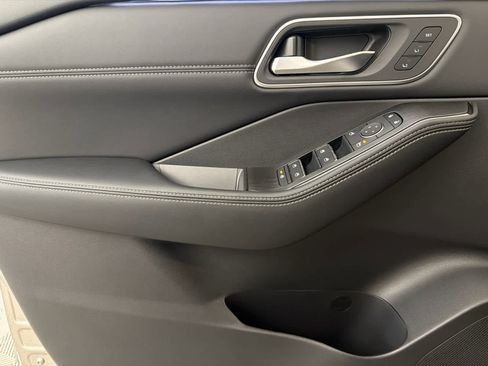 New 2026 Nissan Rogue Platinum w/ Platinum Premium Package image 22