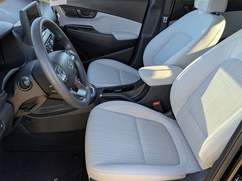 Certified 2023 Hyundai Kona SEL image 11