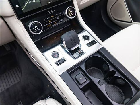 New 2026 Jaguar F-PACE R-Dynamic S AWD/4WD image 27