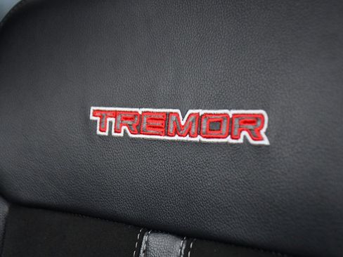 Used 2023 Ford Ranger Lariat w/ Tremor Off-Road Package image 35