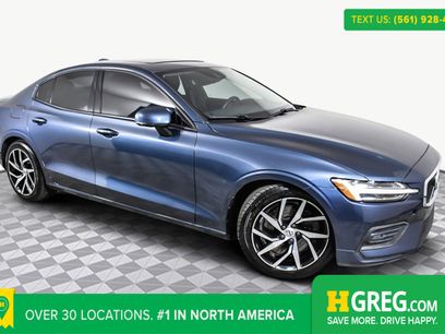 Used 2020 Volvo S60 T6 Momentum