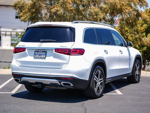 Used 2022 Mercedes-Benz GLS 450 4MATIC image 4