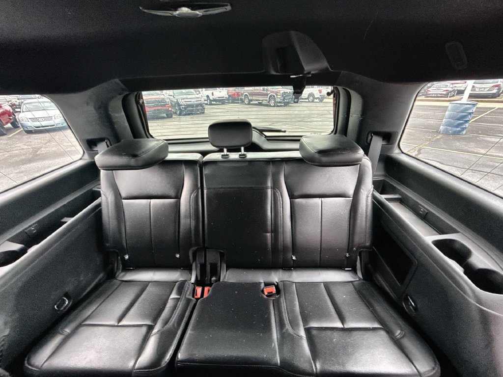 Used 2020 Ford Expedition XLT w/ Equipment Group 202A AWD/4WD image 29