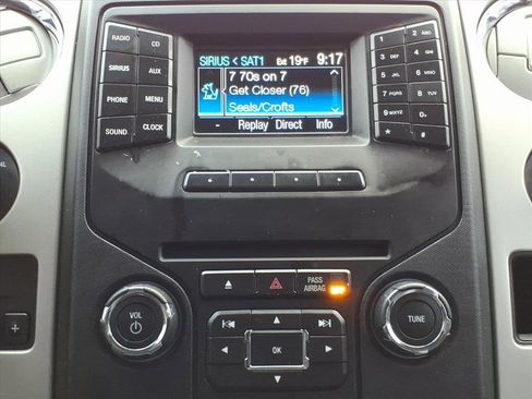 Used 2013 Ford F150 XLT w/ Luxury Equipment Group image 15