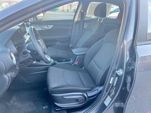 Used 2024 Kia Forte LXS image 34