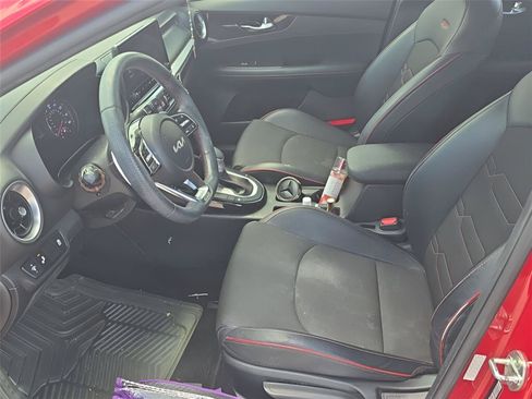 Used 2022 Kia Forte GT w/ GT Technology Package FWD image 3