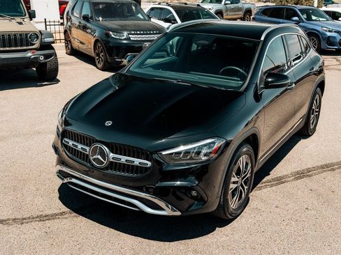 Used 2025 Mercedes-Benz GLA 250 4MATIC image 12