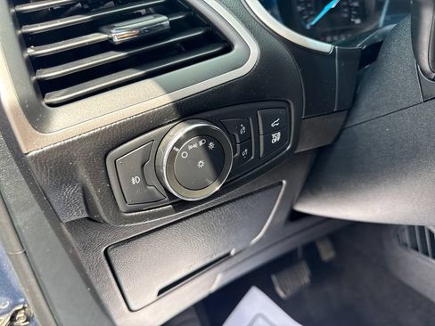 Used 2019 Ford Edge SEL w/ Equipment Group 201A AWD/4WD image 18