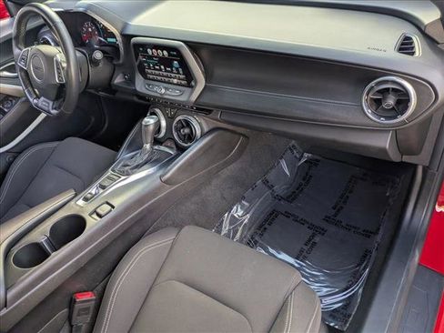Used 2017 Chevrolet Camaro SS image 19