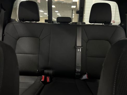 Used 2024 Chevrolet Colorado LT w/ LT Convenience Package II image 26