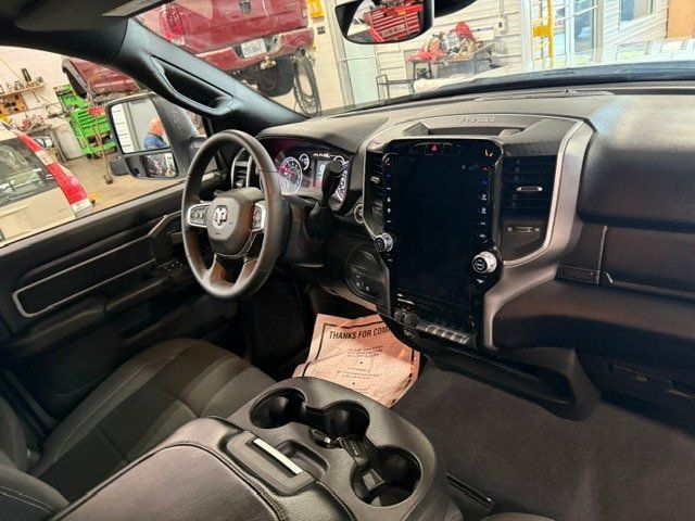 Used 2025 RAM 2500 Big Horn AWD/4WD image 13